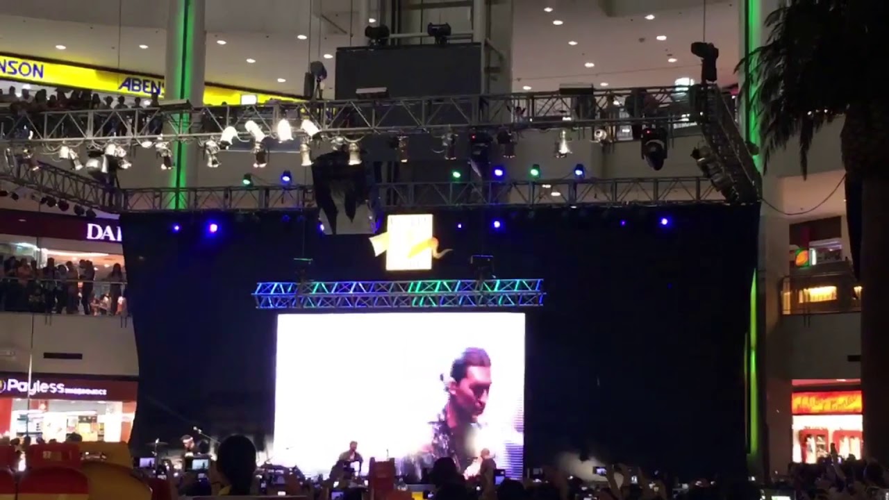 LANY  🌹 (Live in Market Market)