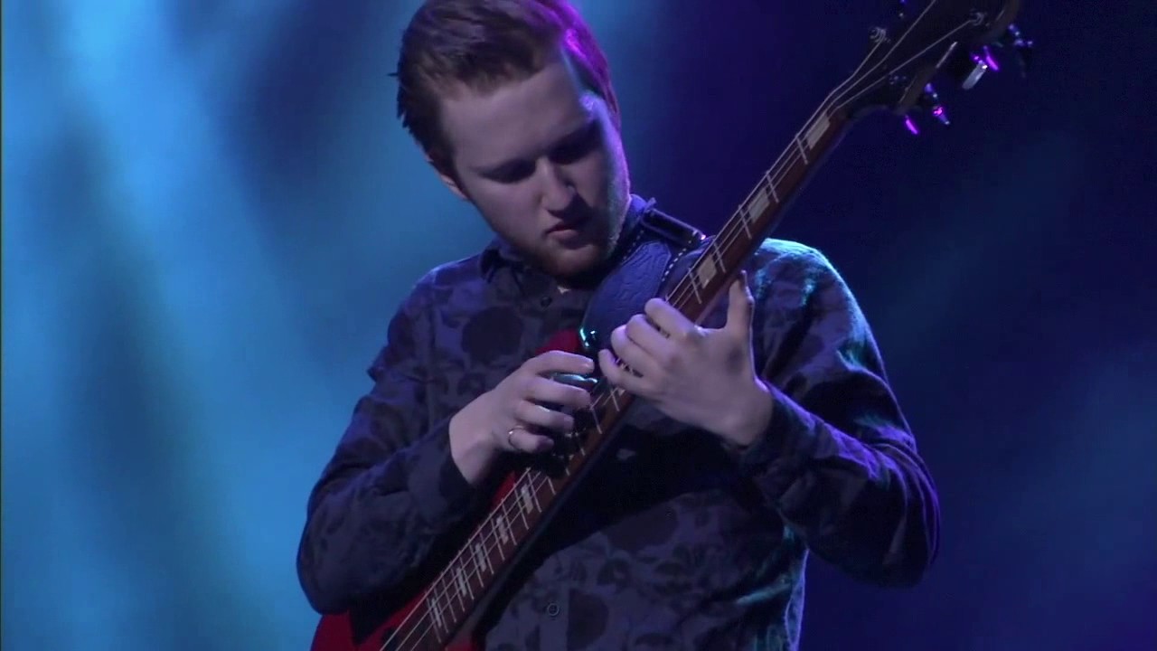 LIVE Piccolo Bass Solo - 