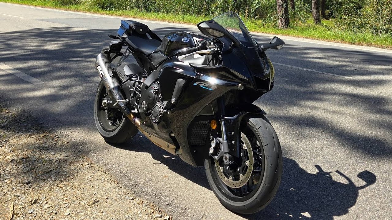 Rolê aleatório | Motovlog | Yamaha R1 SC Project!!! #yamahar1 #scproject #gopro #freedom #moto