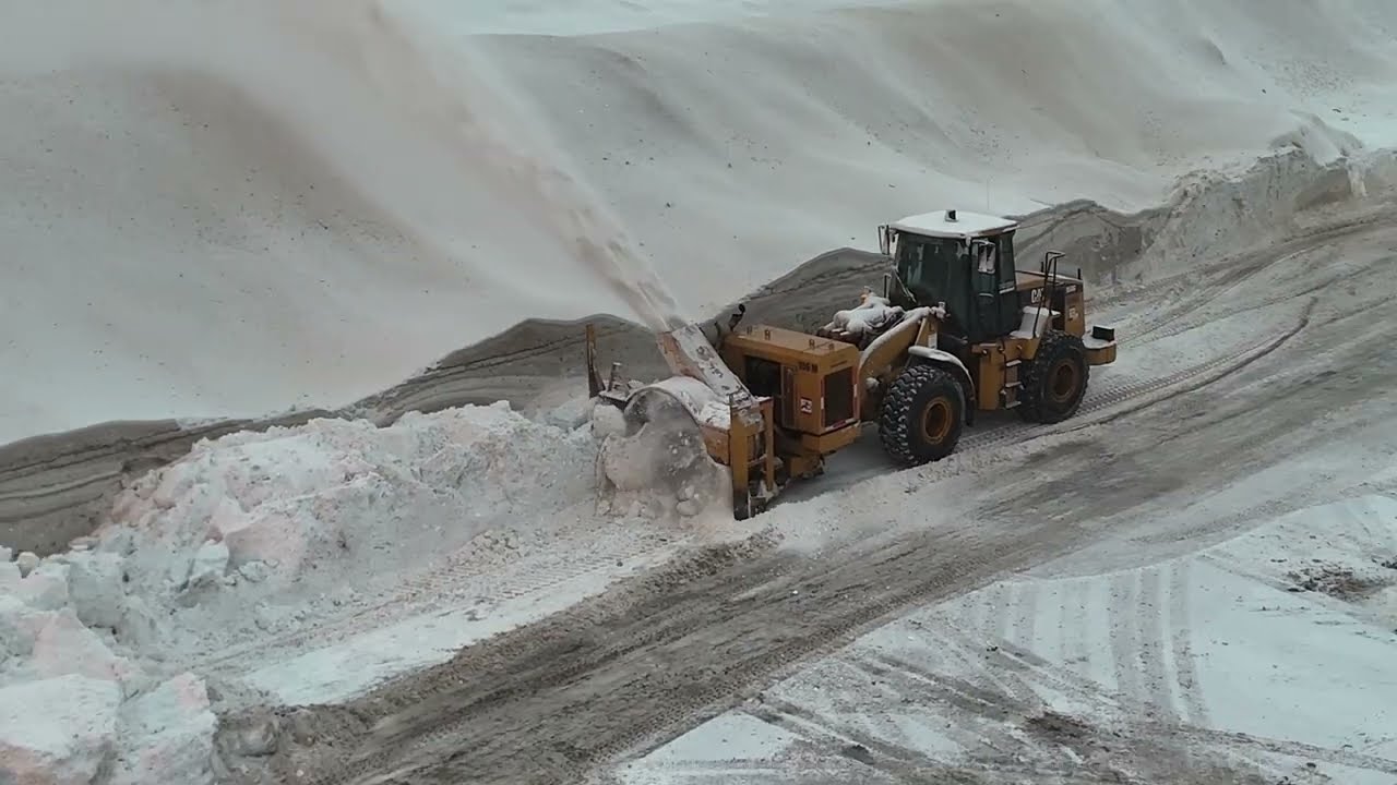 snow dump clyde avenue January compilation 
