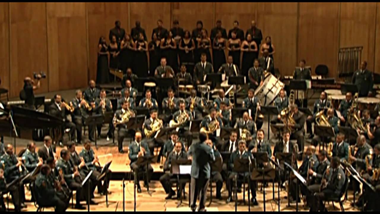 Marcha Militar Comandante Caveira 37 - Banda Sinfônica da PMERJ