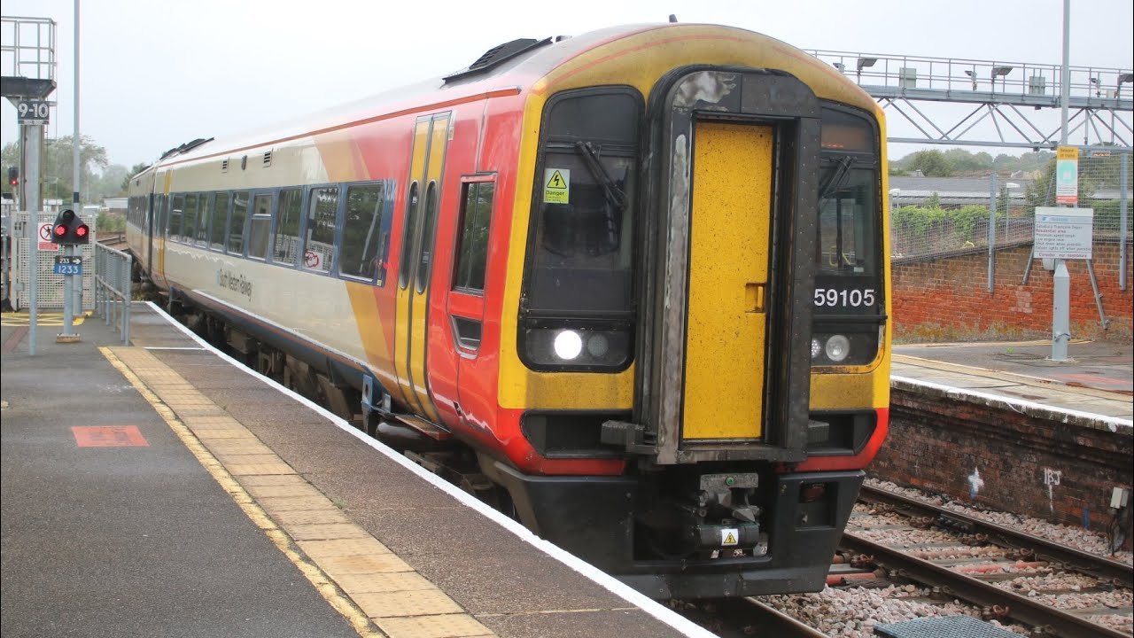 Trains at Salisbury - 22/8/24