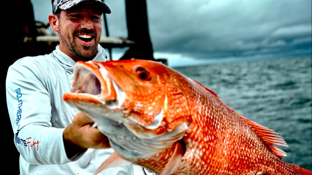 Big Red Snapper Caught in CRAZY Seas & Rain! Grand Isle Oil Rig Fishing Adventure