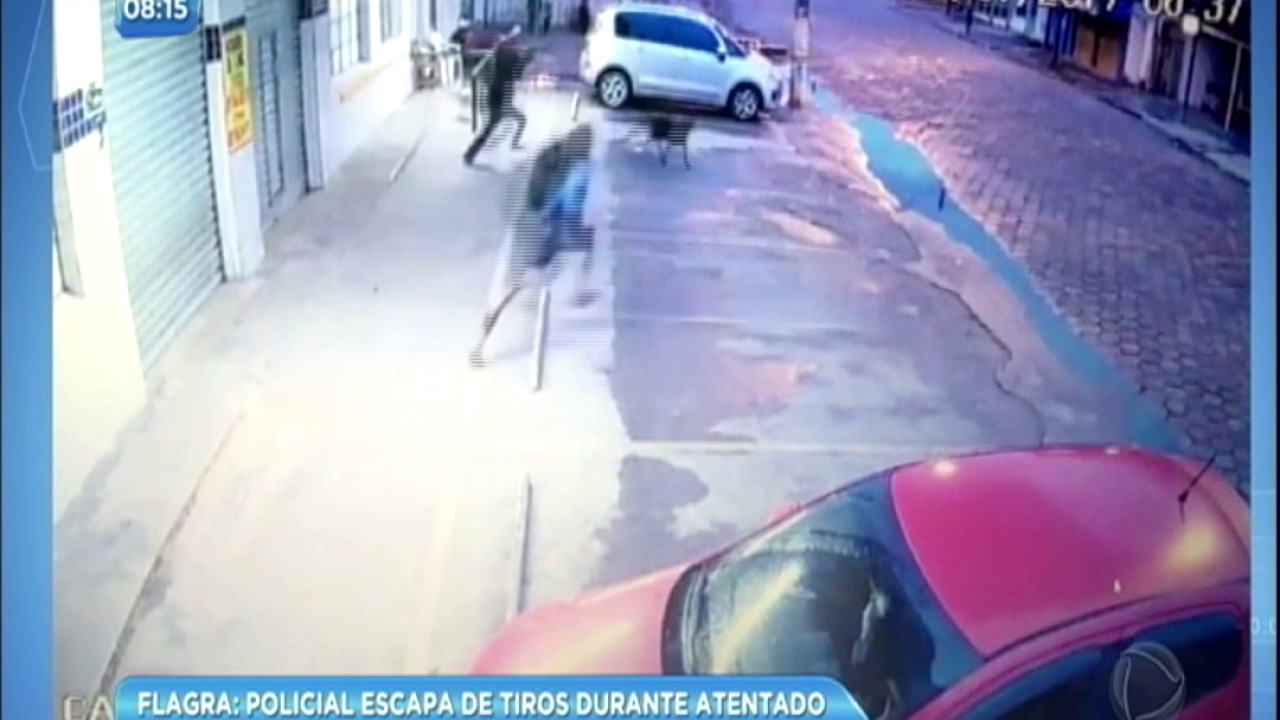 C&acirc;meras flagram atentado a policial no litoral de SP