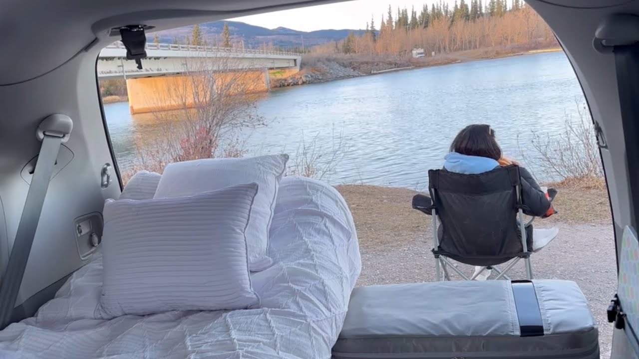 A simple no build set up, anyone can do | Toyota Sienna | Van life