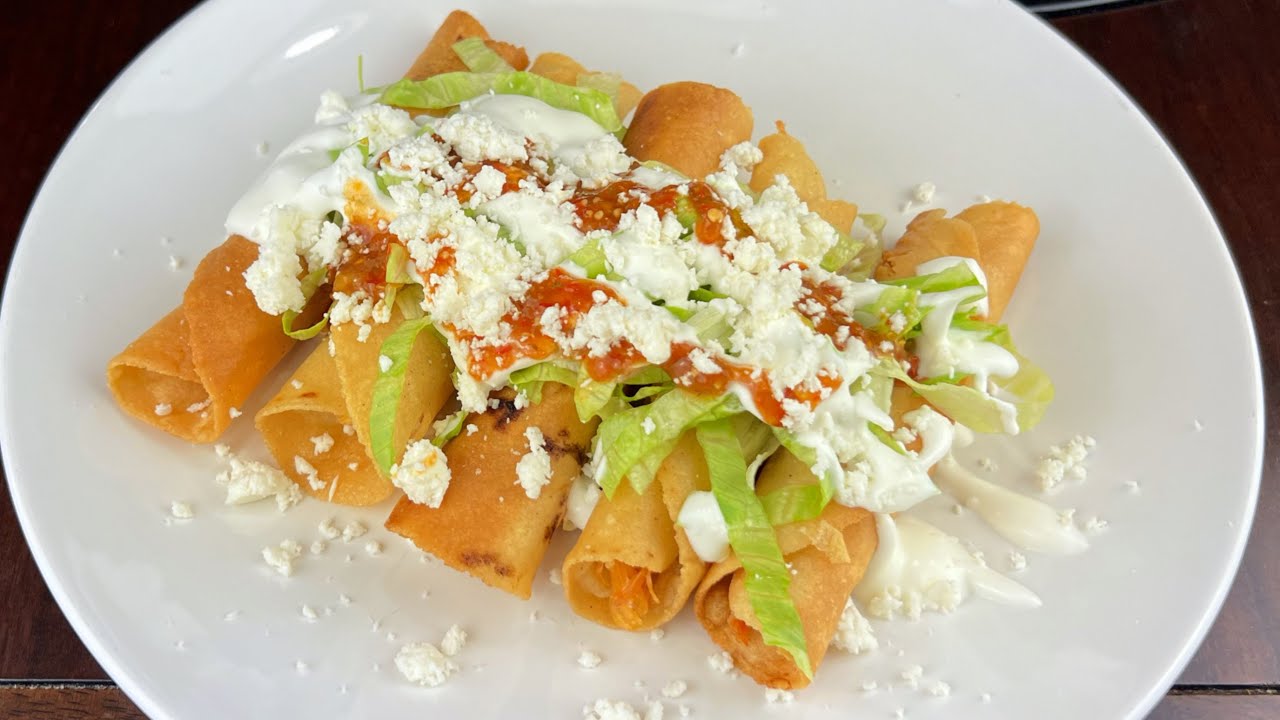 Como hacer FLAUTAS DE POLLO | Tacos dorados de pollo receta facil y rapida