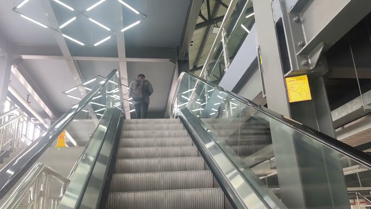 STASIUN RANGKASBITUNG. WAJAH BARU