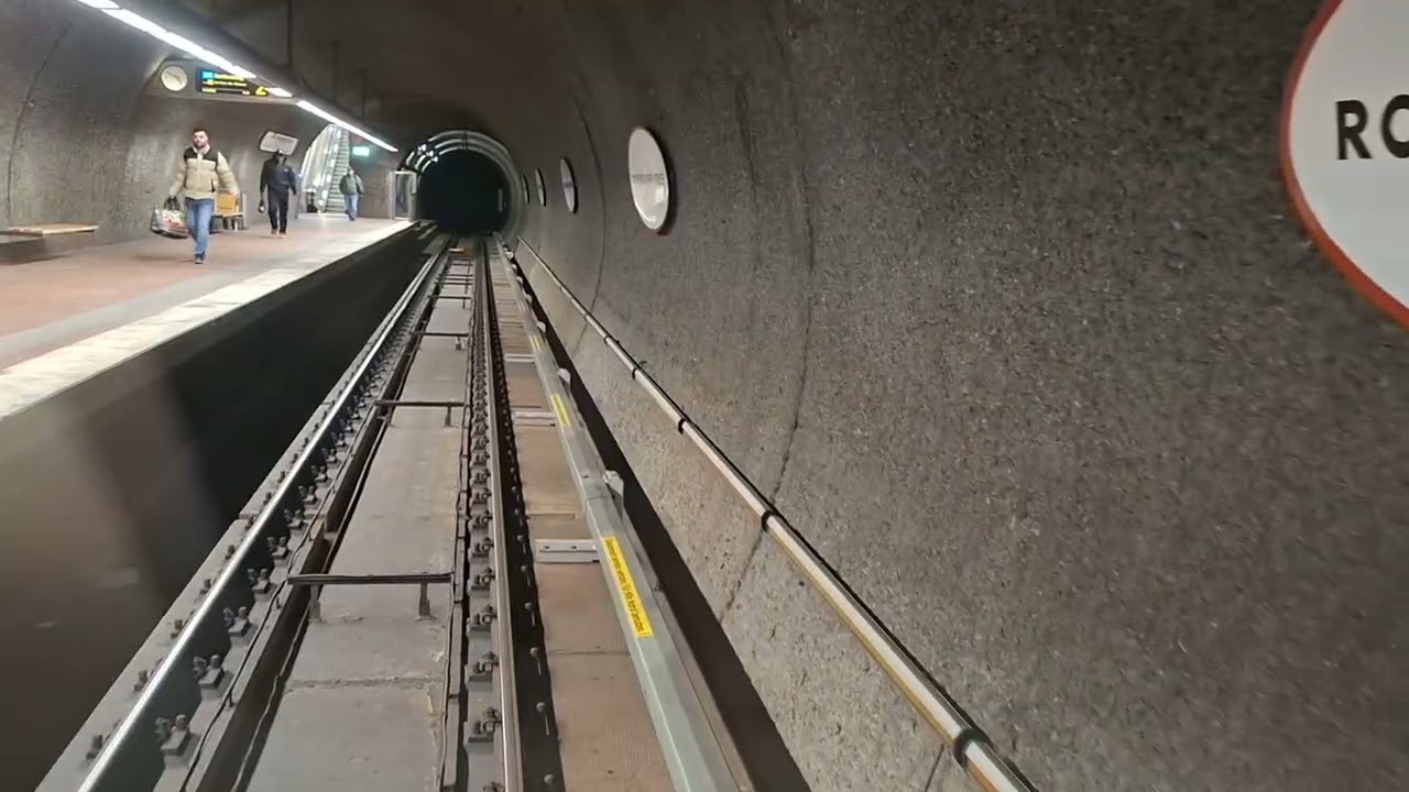 Ride on the U3 subway line to Opernhaus