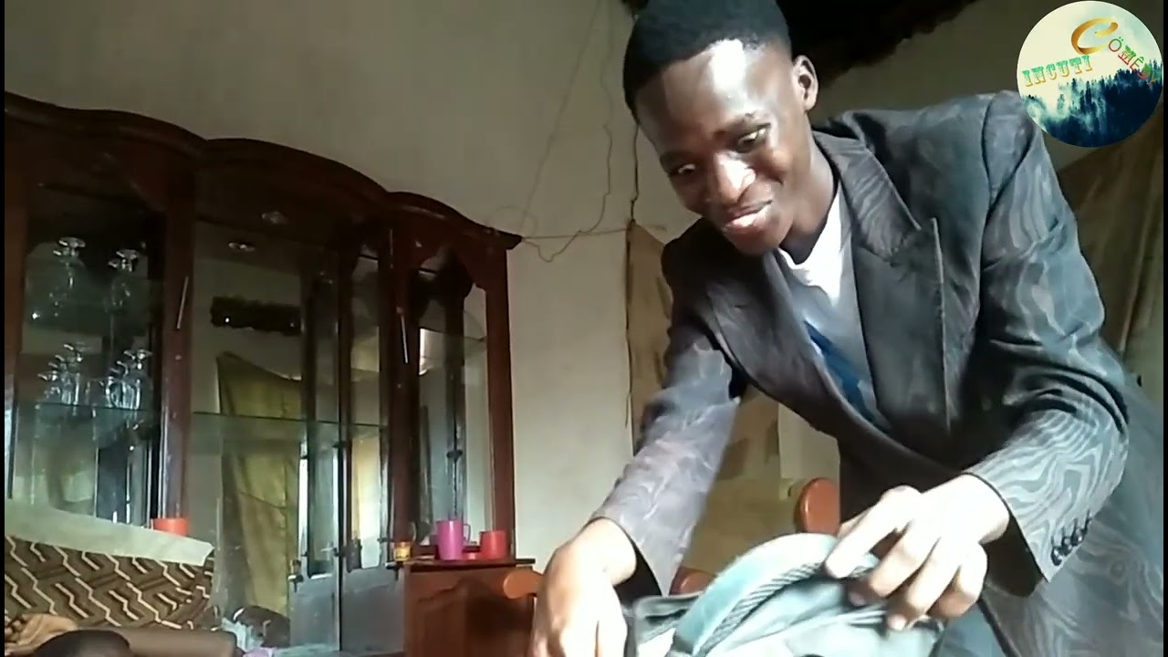 Bello le comédien avec kamoteri APANA KUNKUBITIRA MUKAJAGARI.........