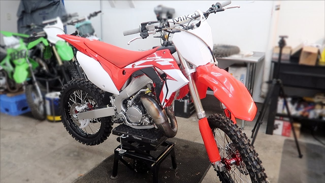 Dialing in the 2019 CR125...