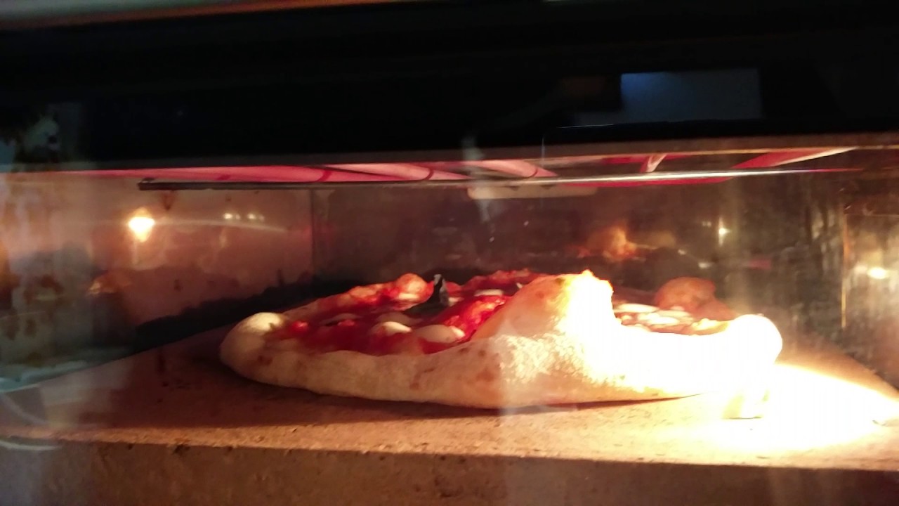 Pizza napoletana 550 gradi con forno F1 p134h e biscotto Casapulla della confraternita della pizza