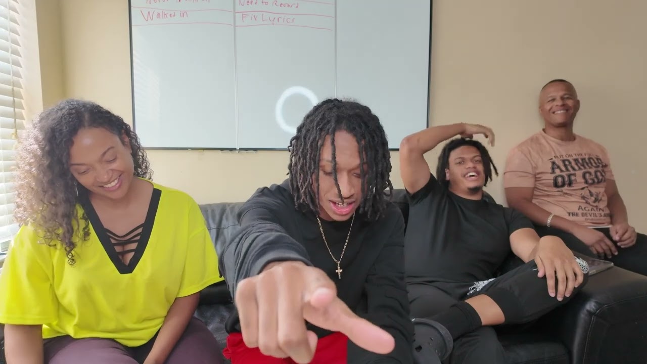 Reading Hate Comments with the Math&eacute;o Fam!