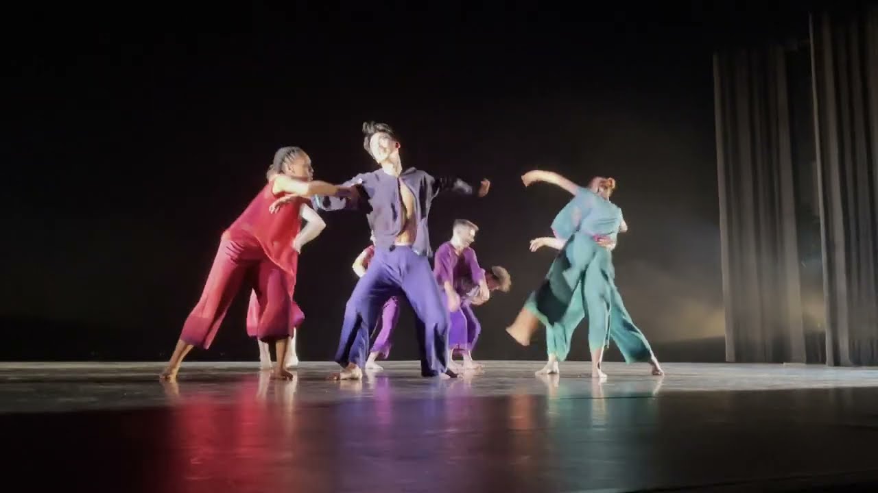 Doug Varone and Dancers