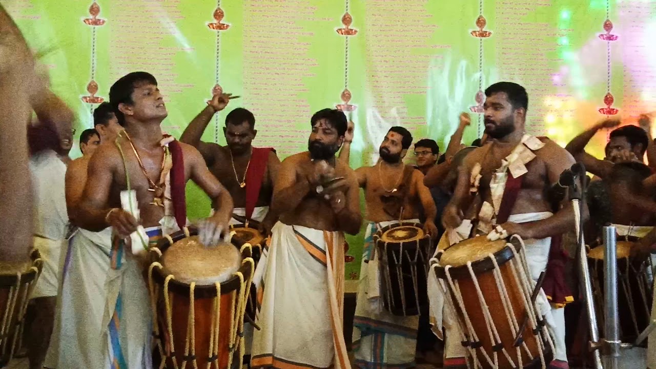 Naaliratty...( Kalamandalam Ratheesh & Kalanilayam Saneesh.. )