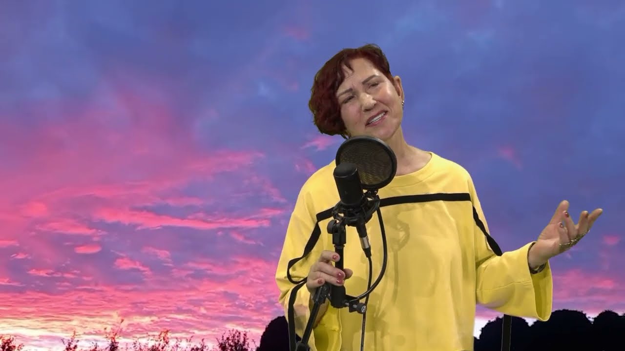 Sārtas kļūst lapas... ( Ainas Božas mūzika un teksts, izpilda Aina Boža )
