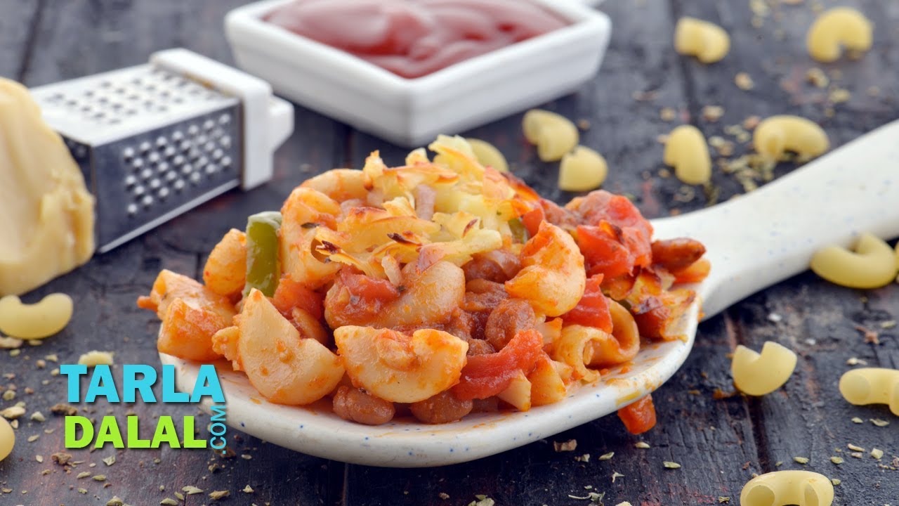 Macaroni Hot Pot, Recipe in Hindi (मैकरोनी हॉट पॉट) by Tarla Dalal