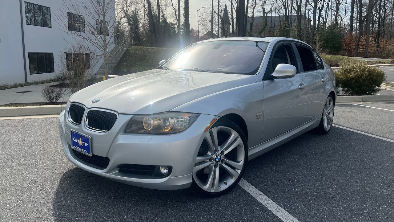 2009 BMW 328i X-Drive 6Speed Startup, Walkaround & Features!