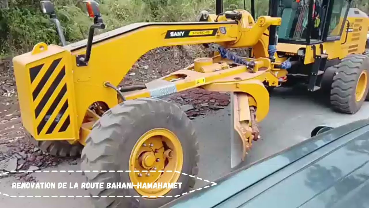Route de BAHANI - HAMAHAMET: REPORTAGE et INTERVIEW avec le ministre de l'intérieur