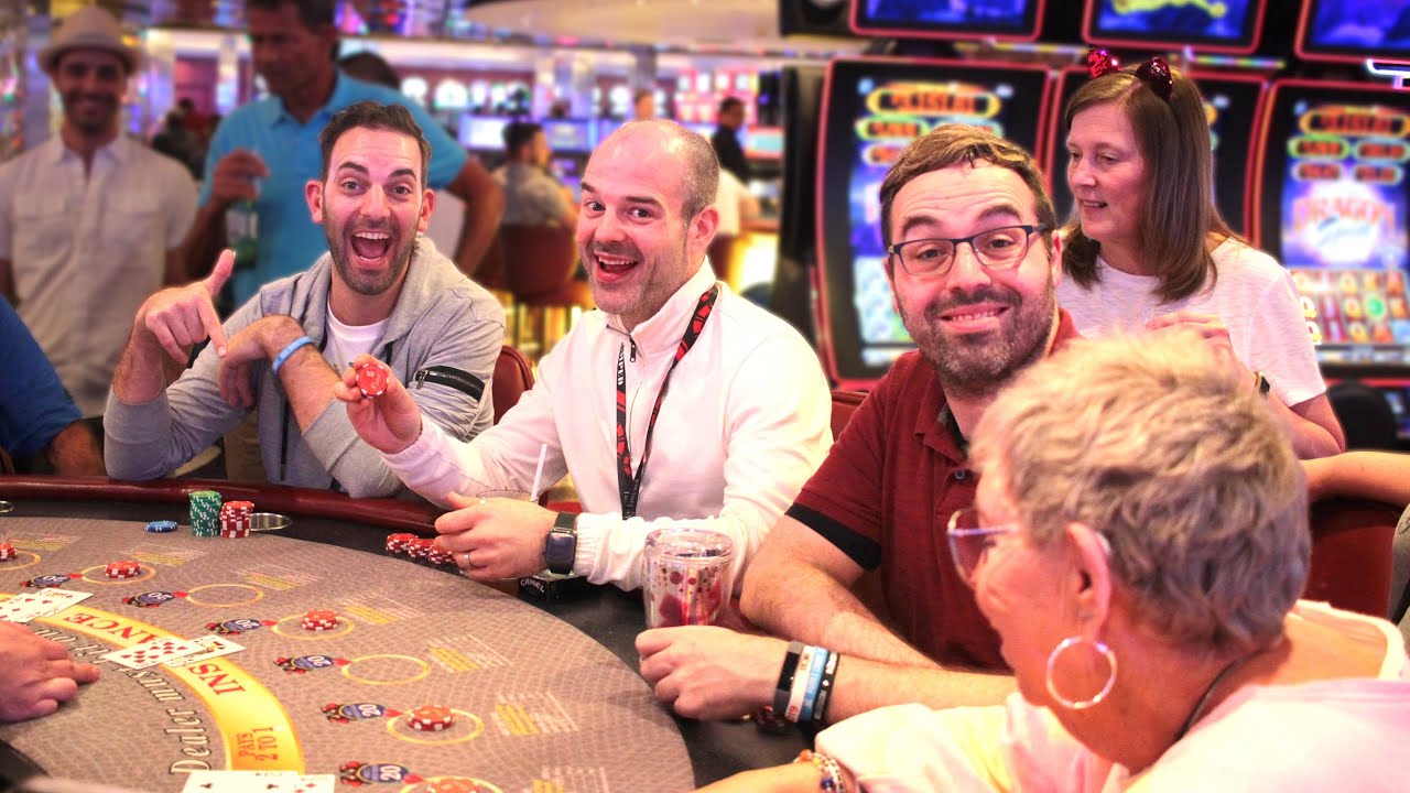🚢 A Royal Tubthumping Aboard the RUDIES CRUISE 2020 🎼 Brian Christopher Slots 🎰