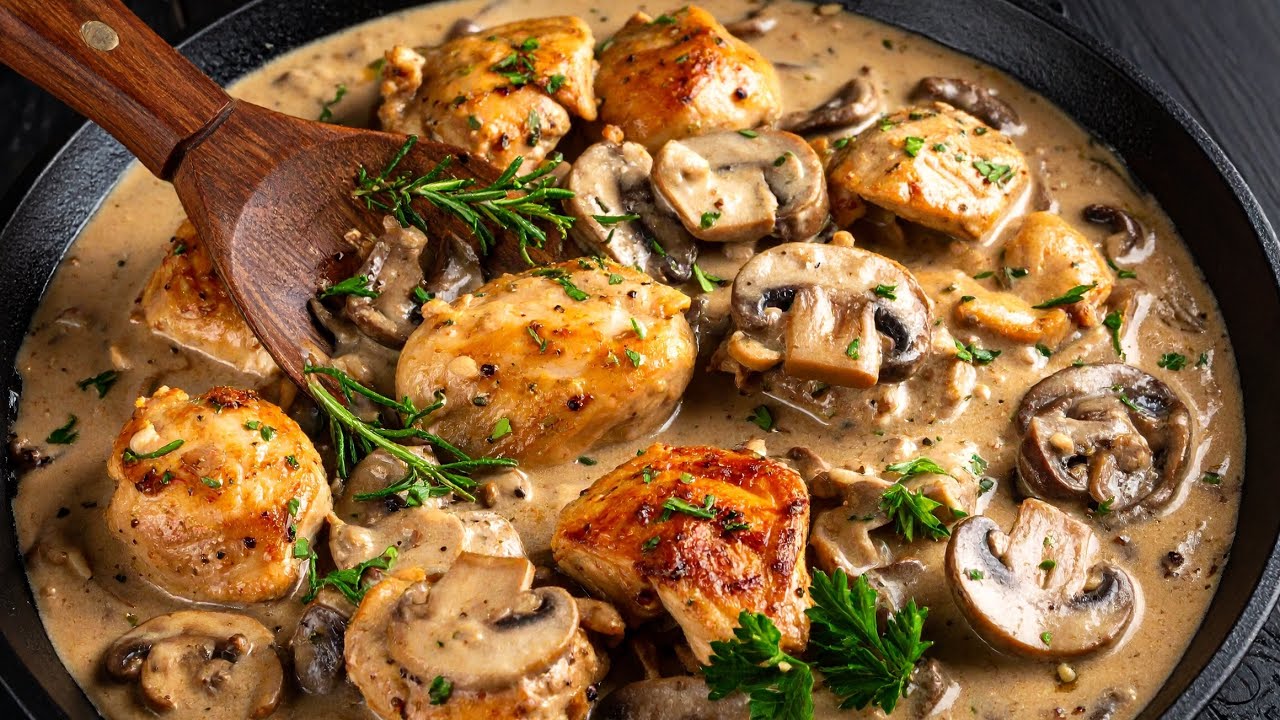 🔥 Ich mache dieses Hähnchen jedes Jahr zu Weihnachten! Das beste Hähnchen in Soße für 15 Minuten!