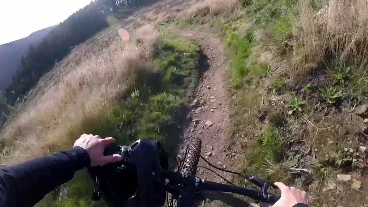 Cwmcarn - Trwch