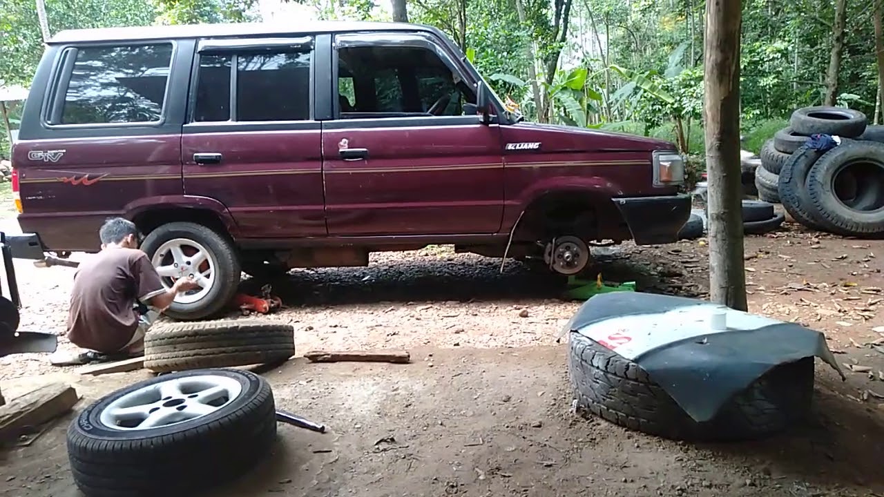 Ganti velg racing,r14 ban 185/60  lebih mantep ,,kijang th 90