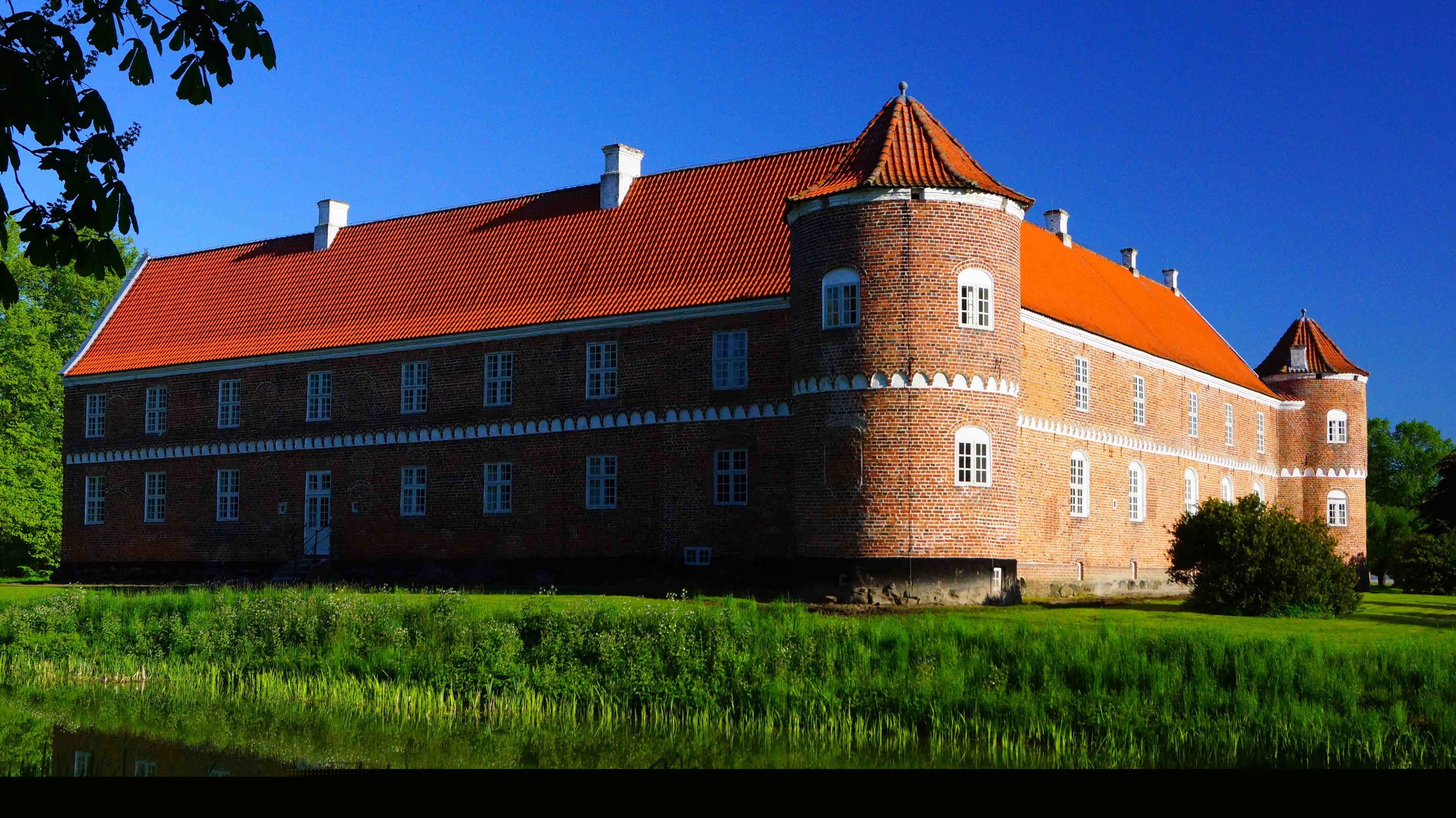 Mord og Svig - Løvenholm Slot/ På Opdagelse Djursland/ Forår 2014