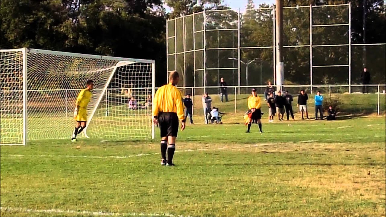 Penalty Block Epic Fail !!!!!