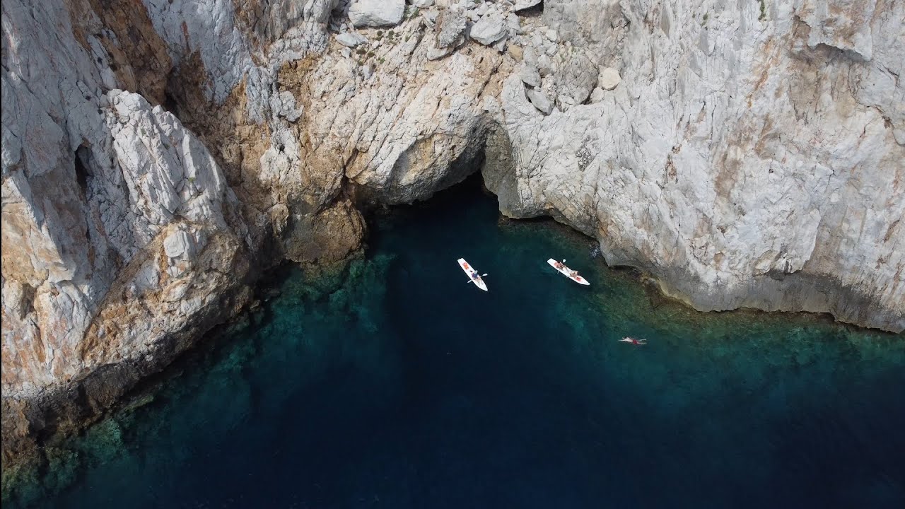 University friends get back together in Sardinia