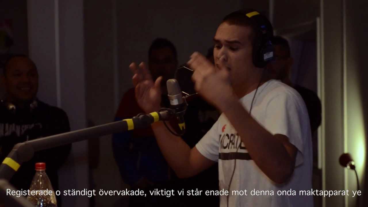Dani M-Motstånd live i Kärleksattacken #rödnovember
