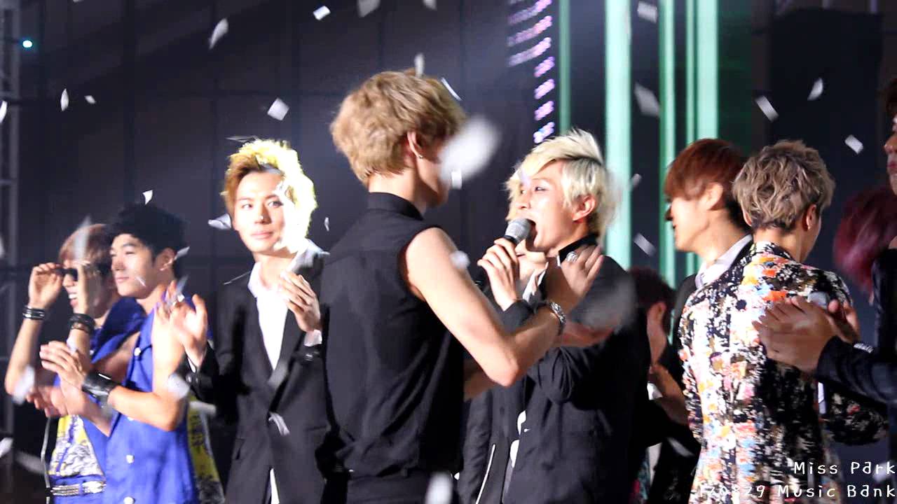 120829 YESUNG - Music Bank ending