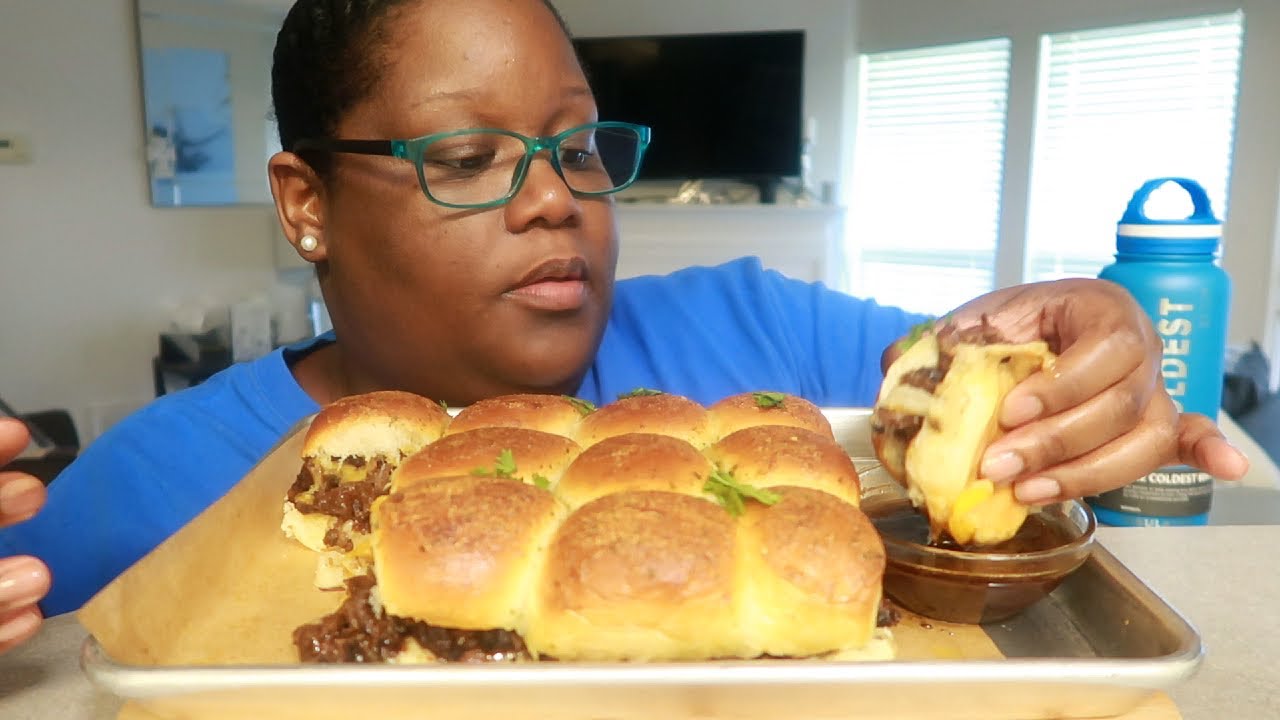 Jamaican Oxtail Hawaiian Roll Sliders