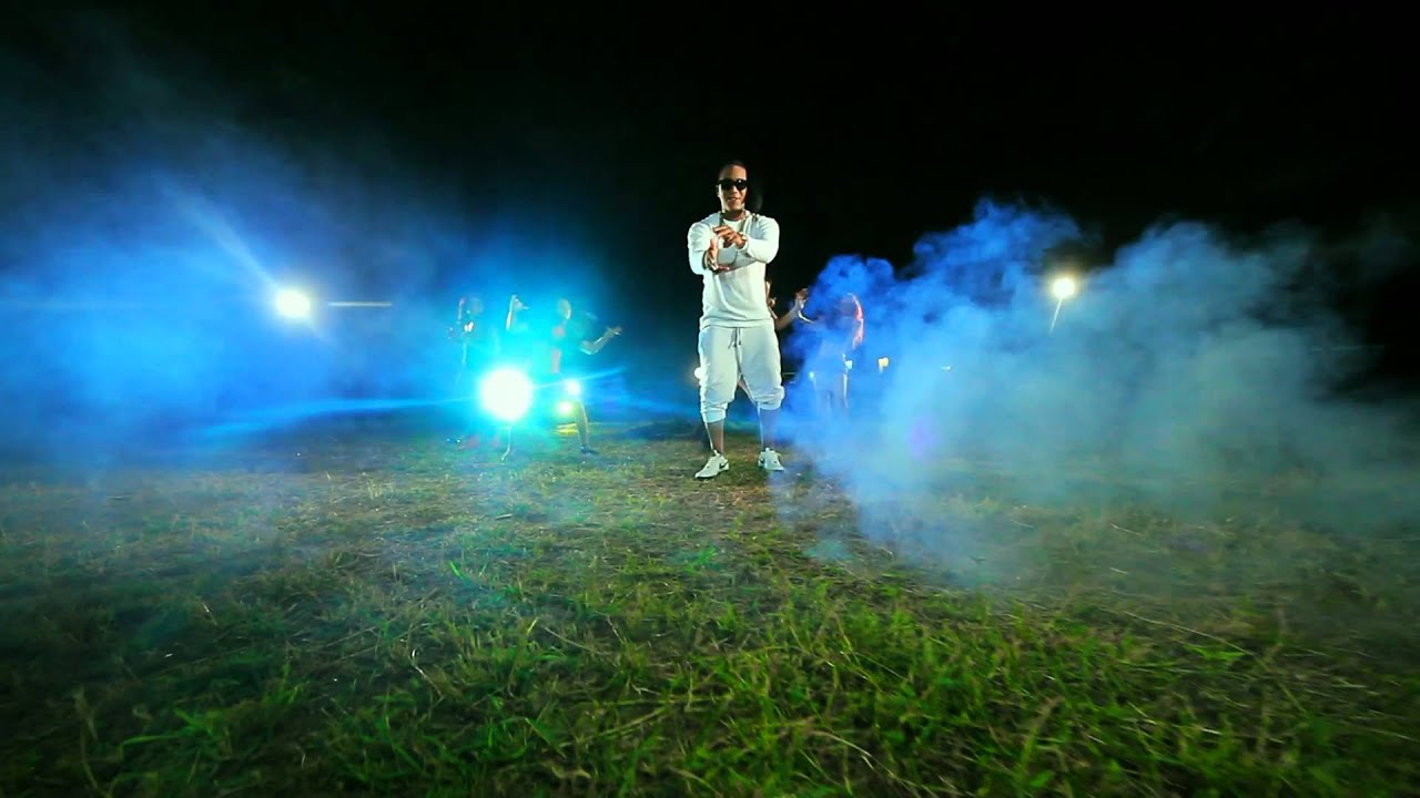 Wilo D New - Toy En Bebida (Video Oficial)