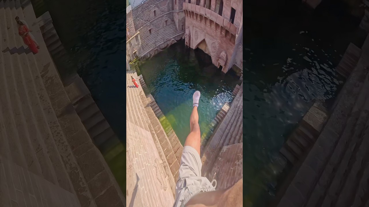 Big Jump&rdquo; To The Top 🥶 #cliffdiving #jump #waterjump #parkour #spidermanparkour