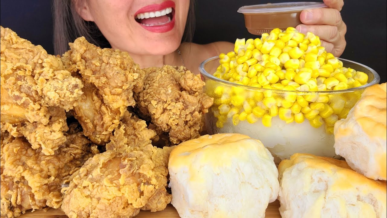 KFC!  FRIED CHICKEN MASH POTATOES CORN BUTTER HONEY BISCUITS ASMR MUKBANG OMAD CRUNCHY EATING NOISES