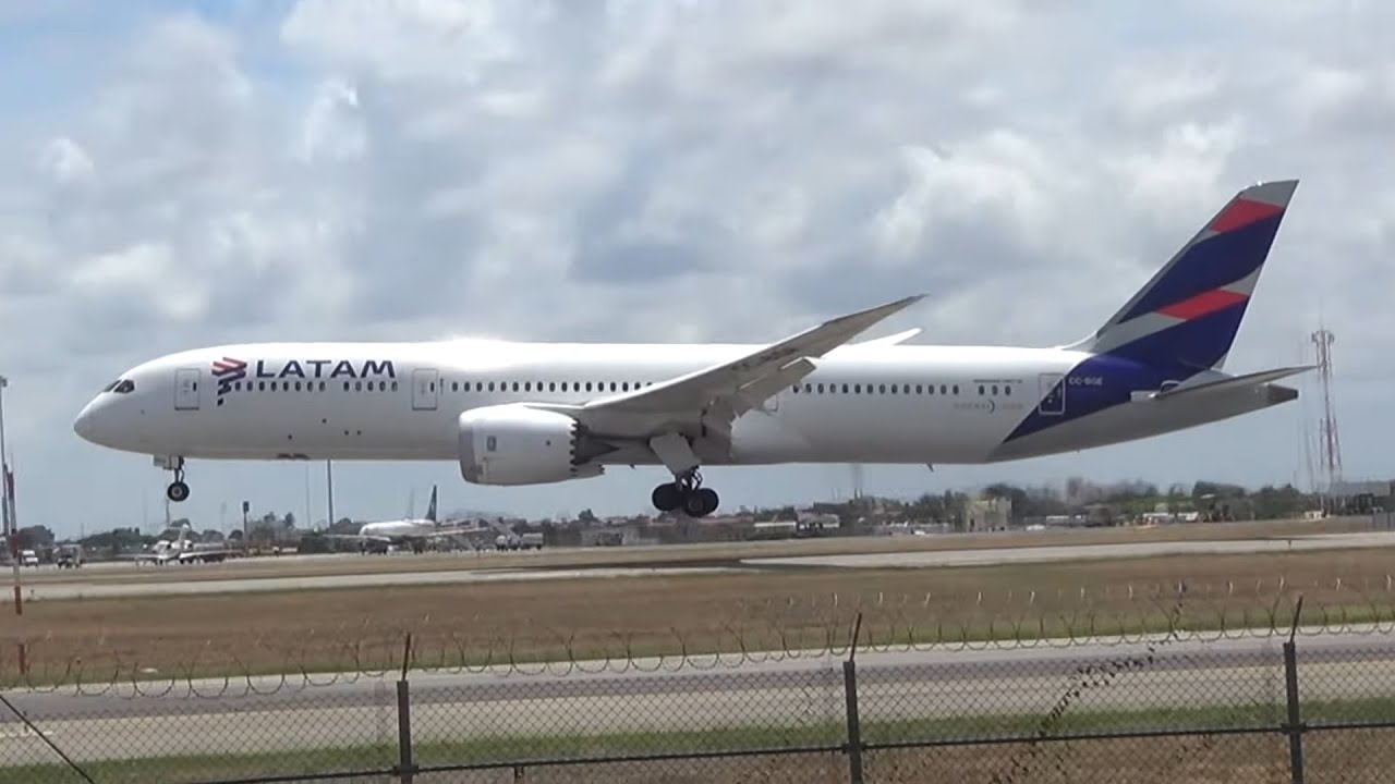 (SPOTTING FOR/SBFZ) Manhã de Pousos e Decolagens em Fortaleza - 10/01/2023