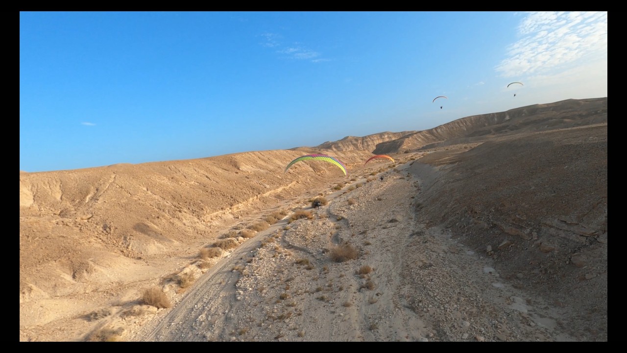 טיסת מפגש פרמוטור בדרום  /  עין יהב פארן / פי פי ג'י ישראל / אורן וטורי