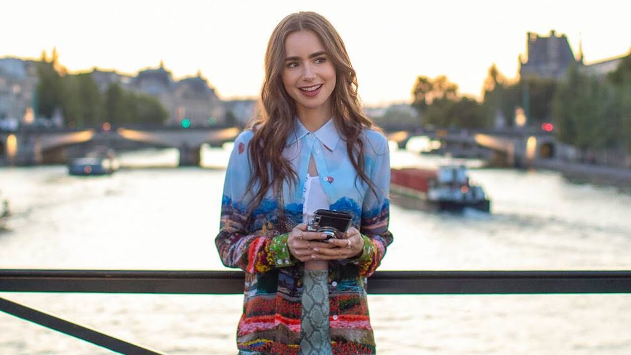 Emily in Paris : la série Netflix qui délire