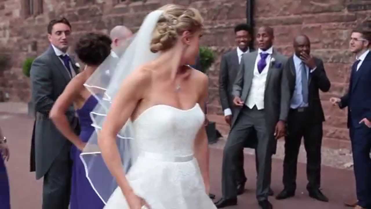 Marryoke - The Way You Make Me Feel - Mr & Mrs Saxton Peckforton Castle