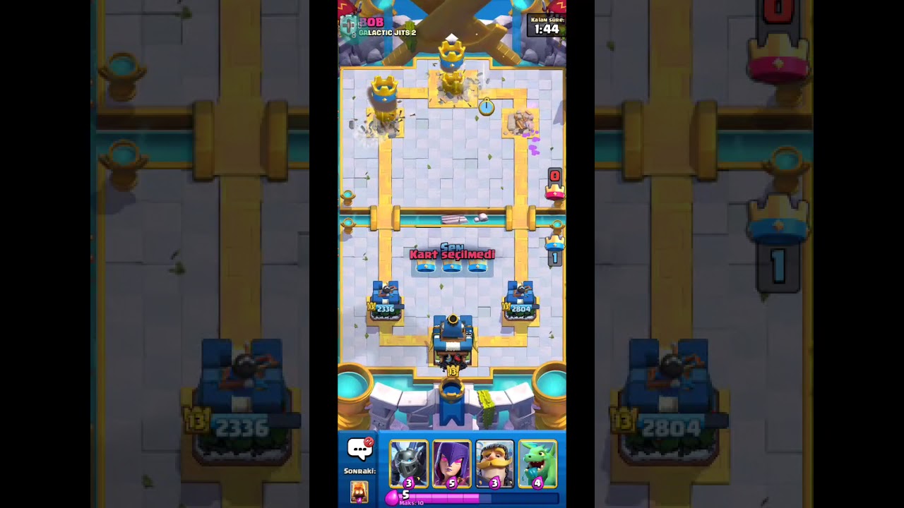 Clash Royal oyunu oynadım düello maçı müsabakası tarihsel efsane oyun ve clash Royal rakip takım 