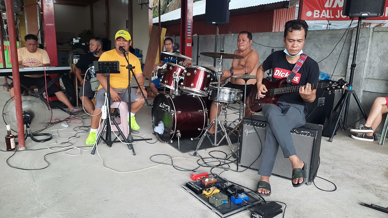 pagmamahal.. live by siakol