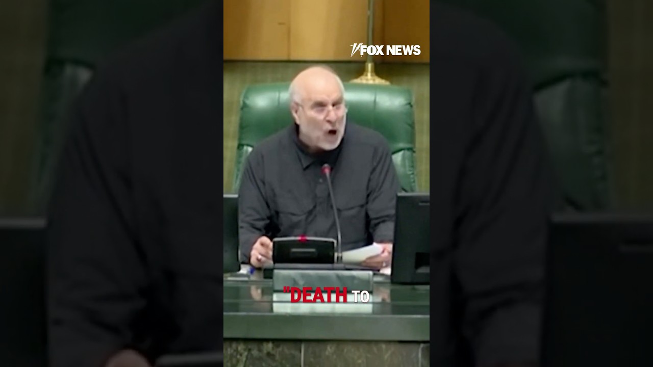 Iran's Parliament chants 'Death to America and Israel' 