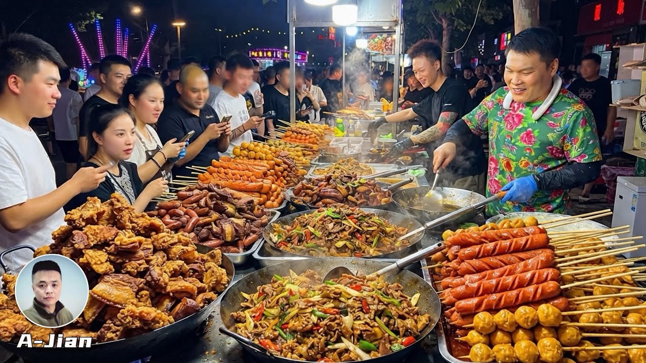 What Do Chinese People Eat for Dinner? | 30+ Street Foods in Zhengzhou, China