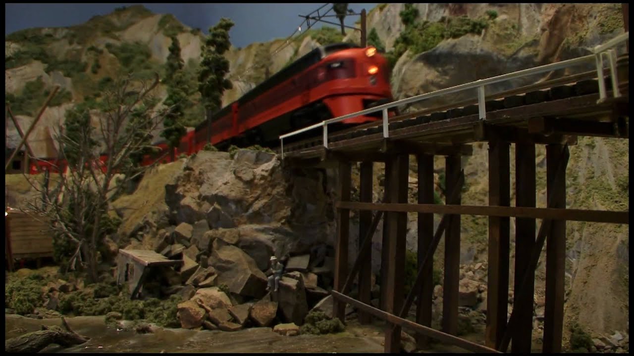 Greatest Lionel / K-line / MTH 3 rail toy train layout, Fantastic detail