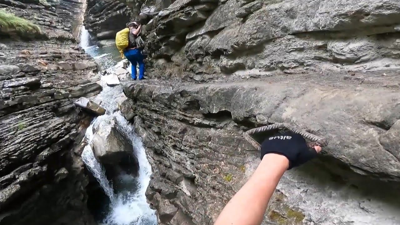 Via Ferrata K3 Cascada del Sorrosal [Lloviendo]( Broto, Huesca)