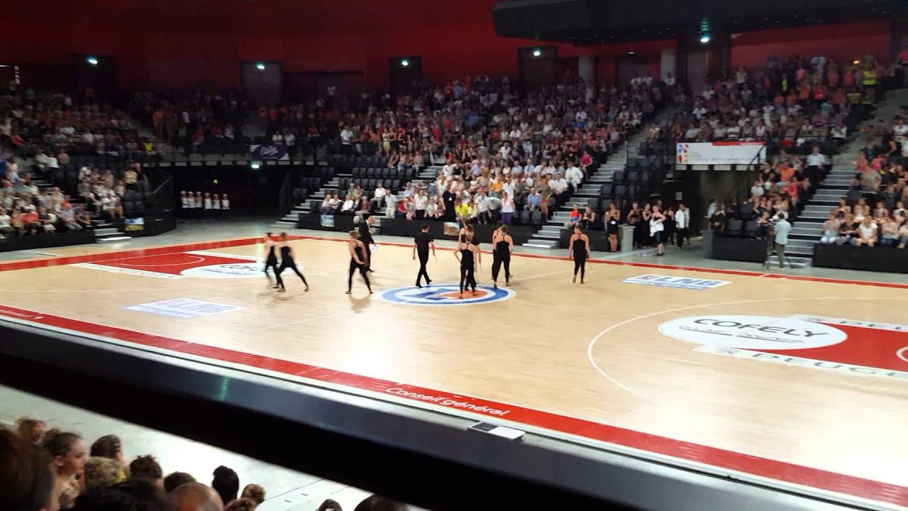 Chanpionnat de twirling 27/28 juin  2015 équipe fédéral mezeri