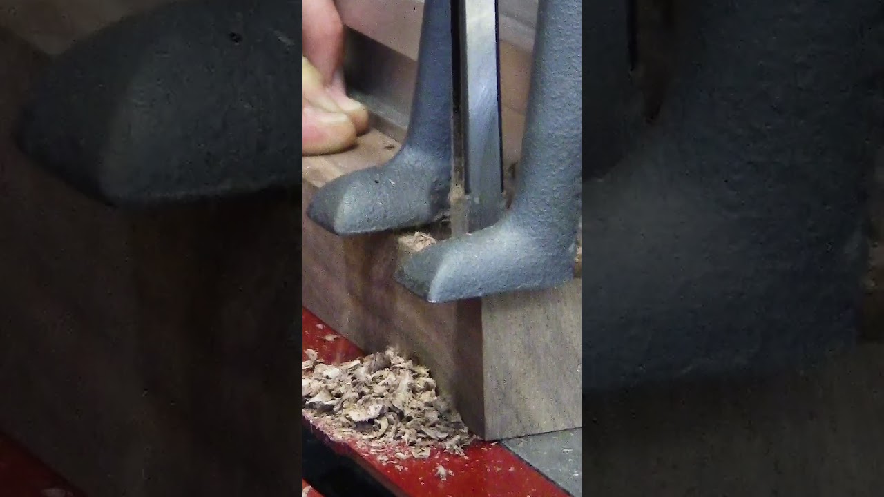 Cutting the Mortise Hole for a Mortise & Tenon Joint 🙌 #shopsmith #mortiseandtenon #woodworking