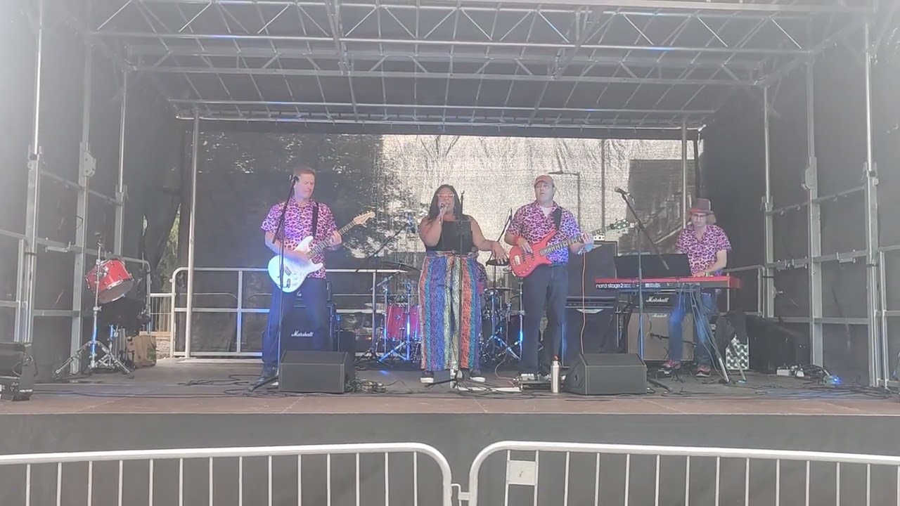 Soul Chain - Live @Old Town Live -Stevenage