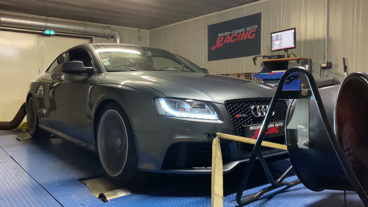 Audi RS5 sur banc de puissance