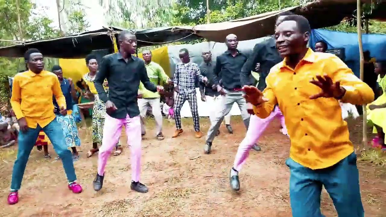 Hitamwoneza by sinzoyiheba Elias mwanamuziki official vidéo 